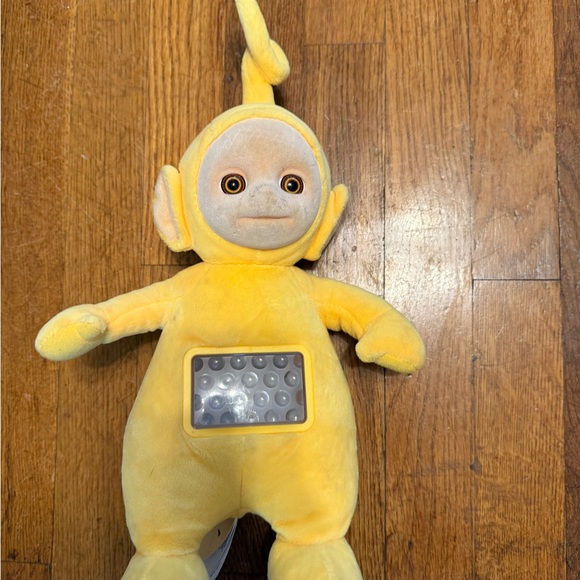 Spin Master Other - Yellow Plush Toy with Interactive Screen
